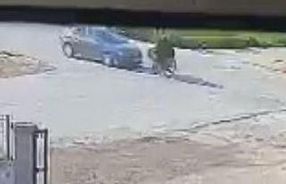 Bursa’da otomobil ile motosiklet çarpıştı: 2...