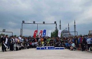 BUÜ’de "Aileler Yarışıyor" temalı...