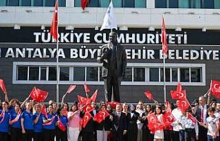 Büyükşehir Belediyesi’nde 19 Mayıs coşkusu...