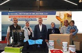 Büyükşehir son 4 yılda bin 229 balıkçıya malzeme...