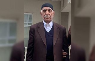 "Camiye gidiyorum" diye evden çıktı,...