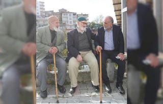 Canik Belediyesi’nden emeklilere destek