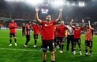 Cardoso tarihe geçti, ilk kez hat-trick yaptı