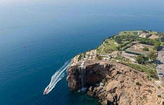 Çiçekler sahada, hayaller desende yarışacak