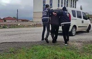 ’Cinsel istismar’ suçundan aranan 2 kişi yakalandı