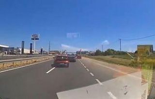 D-100 Karayolu’nda makas atarak ilerledi, trafiği...