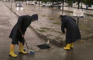 Didim’de mazgallar temizlendi