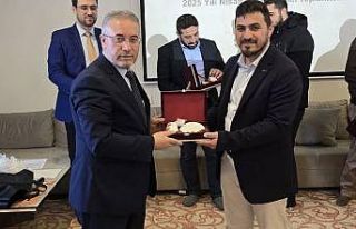 Din görevlilerine anlamlı ödül takdim edildi