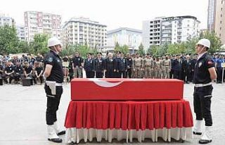 Diyarbakır’da hayatını kaybeden emniyet müdürü...