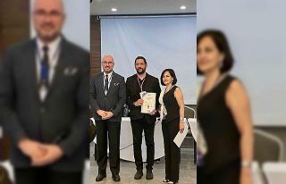 Doç. Dr. Fatih Kar’a "Genç Kanser Araştırmacı...