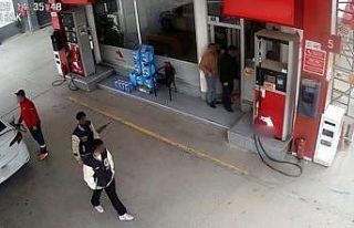 Dolandırıcılar suçüstü kıskıvrak yakalandı