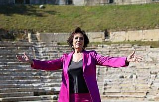 Düzce Film Festivali’nde Hülya Koçyiğit’e...