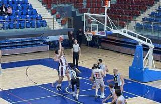 EBBL 2. Lig Play-Off: Düzce 81 Basketbol: 57 - Merzifon...