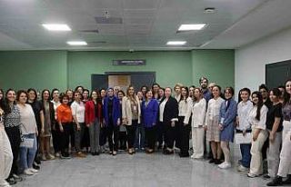 Ebelik eğitimleriyle normal doğum güçleniyor