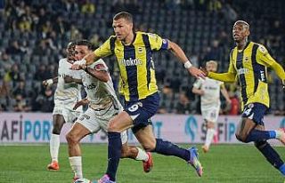 Edin Dzeko, bu sezonki 21. golünü kaydetti