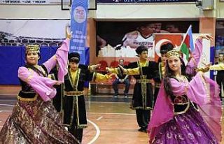 Efeler’de Uluslararası Halk Dansları Festivali...