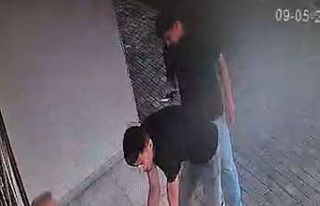 Elazığ’da muhtara silahlı saldırı anı kamerada