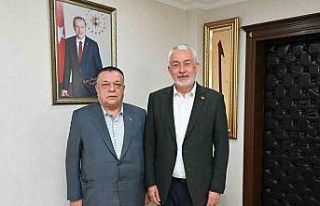 Emeklilerden Başkan Başdeğirmen’e destek