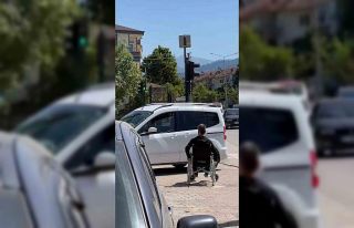 Engelli bireylerin trafikte yaşadığı zorluklar...
