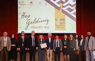 "Engellilik Odağında Kapsayıcı Üniversite"...