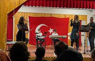 Erzincan’da öğretmenler oluşturdukları koro...