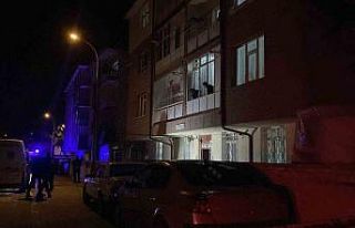 Evine gireceği sırada sırtından vuruldu