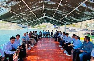 Fırat’ın Samsat kıyısında şiir aktı