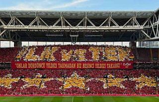 Galatasaray taraftarından, şampiyonluğa özel koreografi