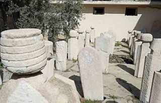 Geçmişin sessiz tanıkları