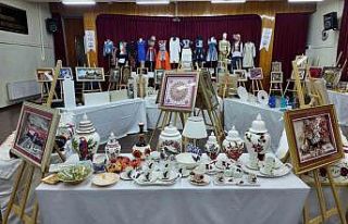 Gediz Halk Eğitim Merkezi yıl sonu sergisi göz...