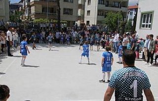 Geleneksel Çocuk Oyunları renkli görüntülerle...