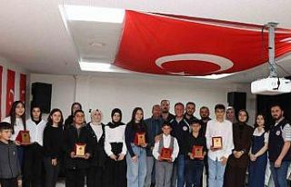 Genç yetenekler sesleriyle hem yarıştı hem mest...