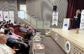 Gençler afetlere karşı bilinçlendirildi