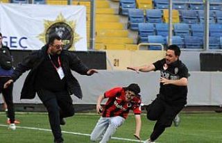 Gençlerbirliği taraftarlarından Süper Lig coşkusu