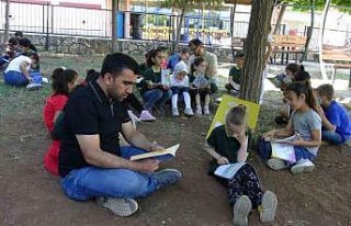 Gercüş’te öğrenciler anne, baba ve öğretmenleriyle...