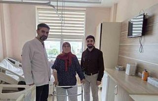 Geyve’de ilk kez kalça protezi ameliyatı yapıldı