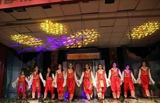 GKV’lilerin İngilizce müzikaline büyük beğeni