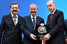 GSO TOBB delegelerine hizmet şeref belgesi verildi