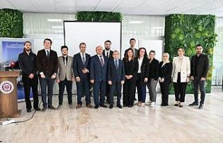 Isparta BAMKOM’dan basın mensuplarına bağımlılıkla...