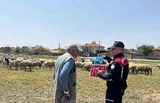 Jandarma Kurban Bayramı öncesi üretici ve vatandaşı...