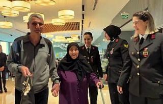 Jandarma şehit annelerini ‘Anneler Günü’nde...