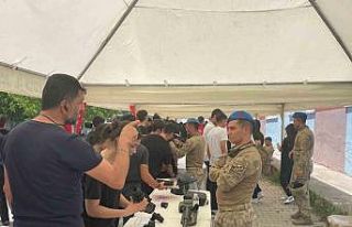 Jandarmanın teknolojisi öğrencilere anlatıldı