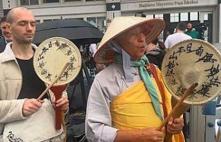 Japon barış elçisi Dolmabahçe’de dua etti