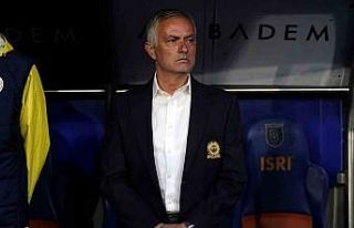 Jose Mourinho’dan Başakşehir maçında 6 değişiklik
