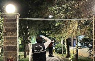 Kadıköy’de apartman dairesinde yangın: 1 kişi...