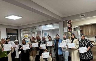 Kadınlara mantar yetiştiriciliği kurusu verildi