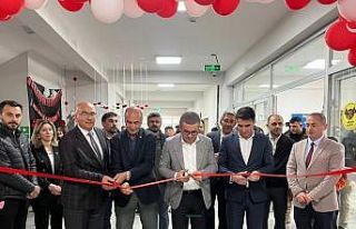 Kağızman’da yılsonu sergisine yoğun ilgi