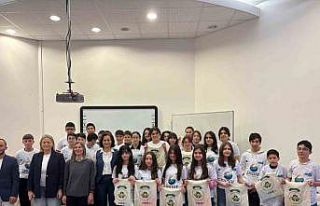 Karadeniz’deki mikroplastik kirliliği öğrencilerle...