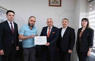 Karaman’da vergi bilincine dikkat çeken oto elektrikçi...