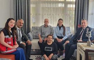 Kaymakam Kapankaya’dan engelli çifte anlamlı ziyaret